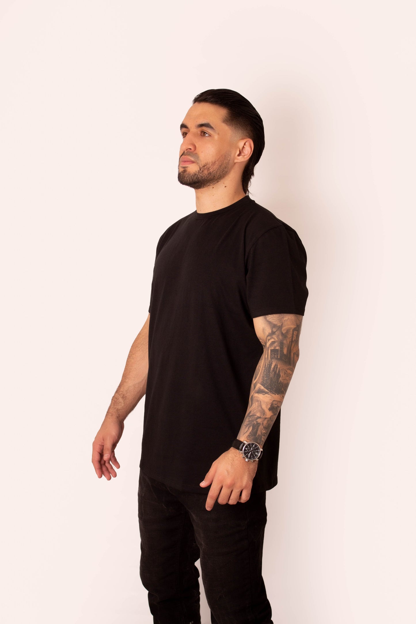 CAMISETA NEGRA (T-SHIRT) ALGODÓN PERUANO